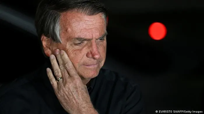 Bolsonaro hospitalizado en Orlando por "dolores abdominales"