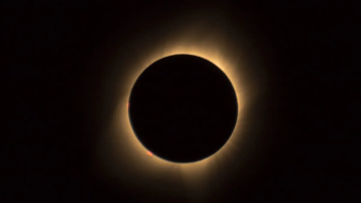 Los eclipses totales de Sol dejarán de ocurrir. Te explicamos por qué