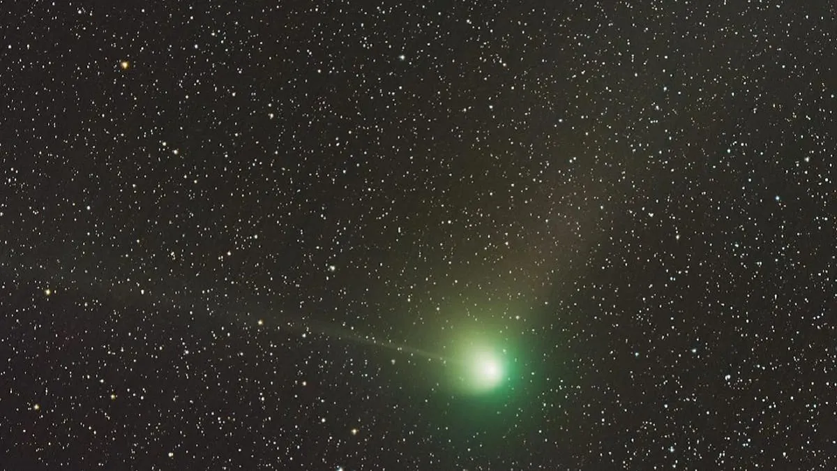 Así se vio en fotos y videos el cometa verde que pasó cerca de la Tierra