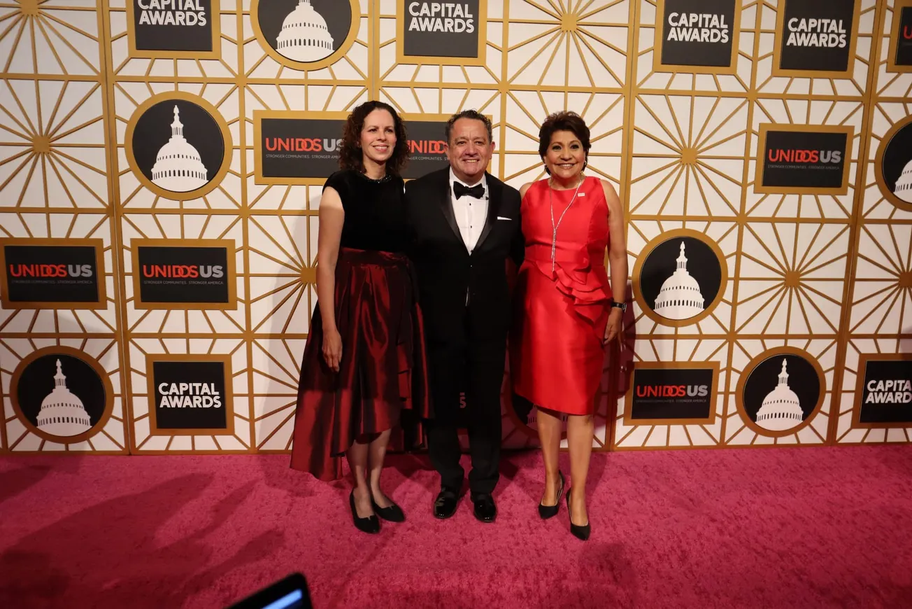 UnidosUS reconoce a líderes latinos por su aporte a la comunidad