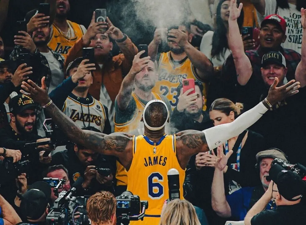 El mundo de la NBA se rinde ante LeBron James