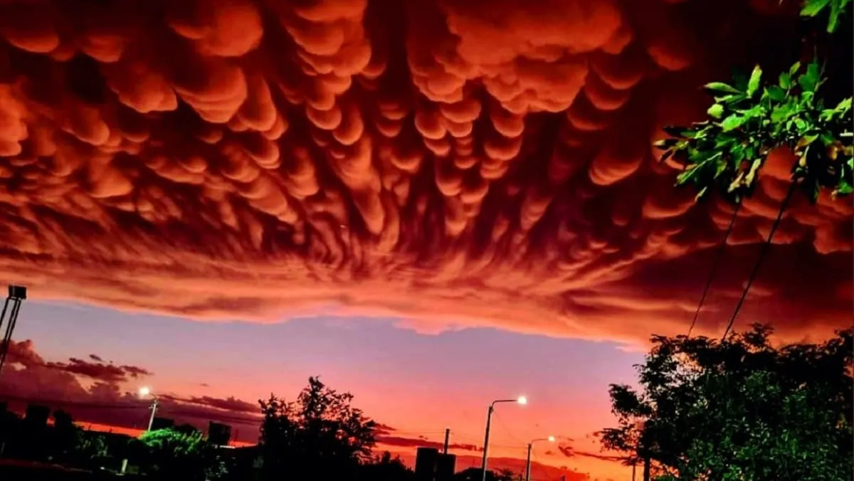 Qué son las nubes mammatus, el fenómeno que se viralizó en zonas de Argentina