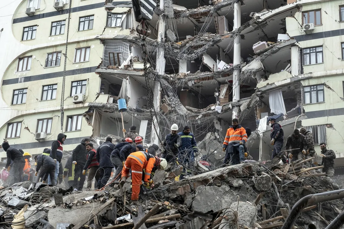 Tras terremoto de Turquía la Embajada de México atenderá casos de mexicanos