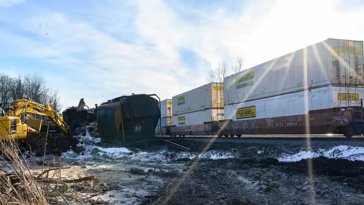 tren descarrilado ohio