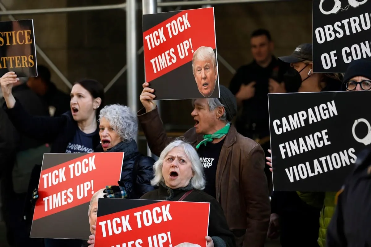 Aplazan (otra vez) la decisión sobre acusación de Trump por cargos criminales