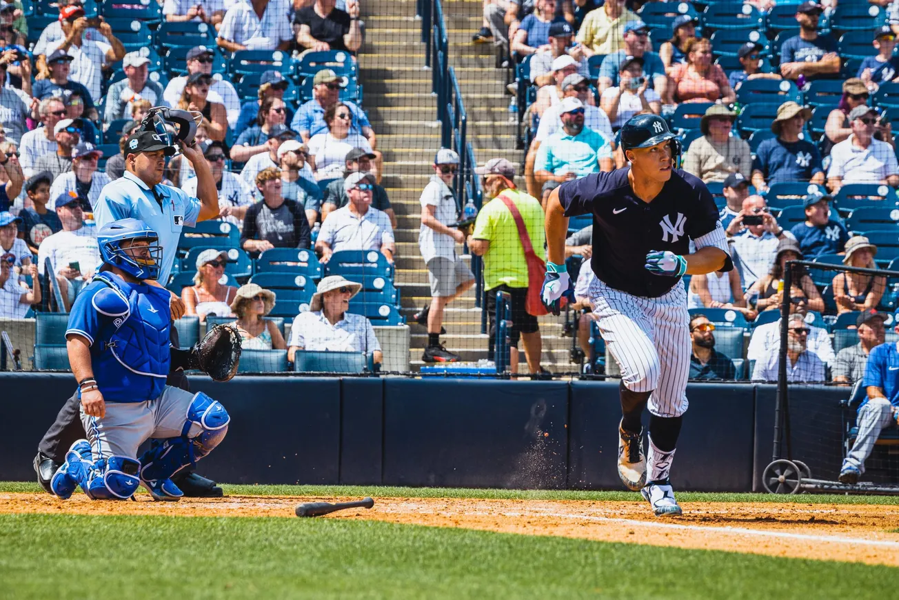 Aaron Judge en juego de MLB spring training de los Yankees
