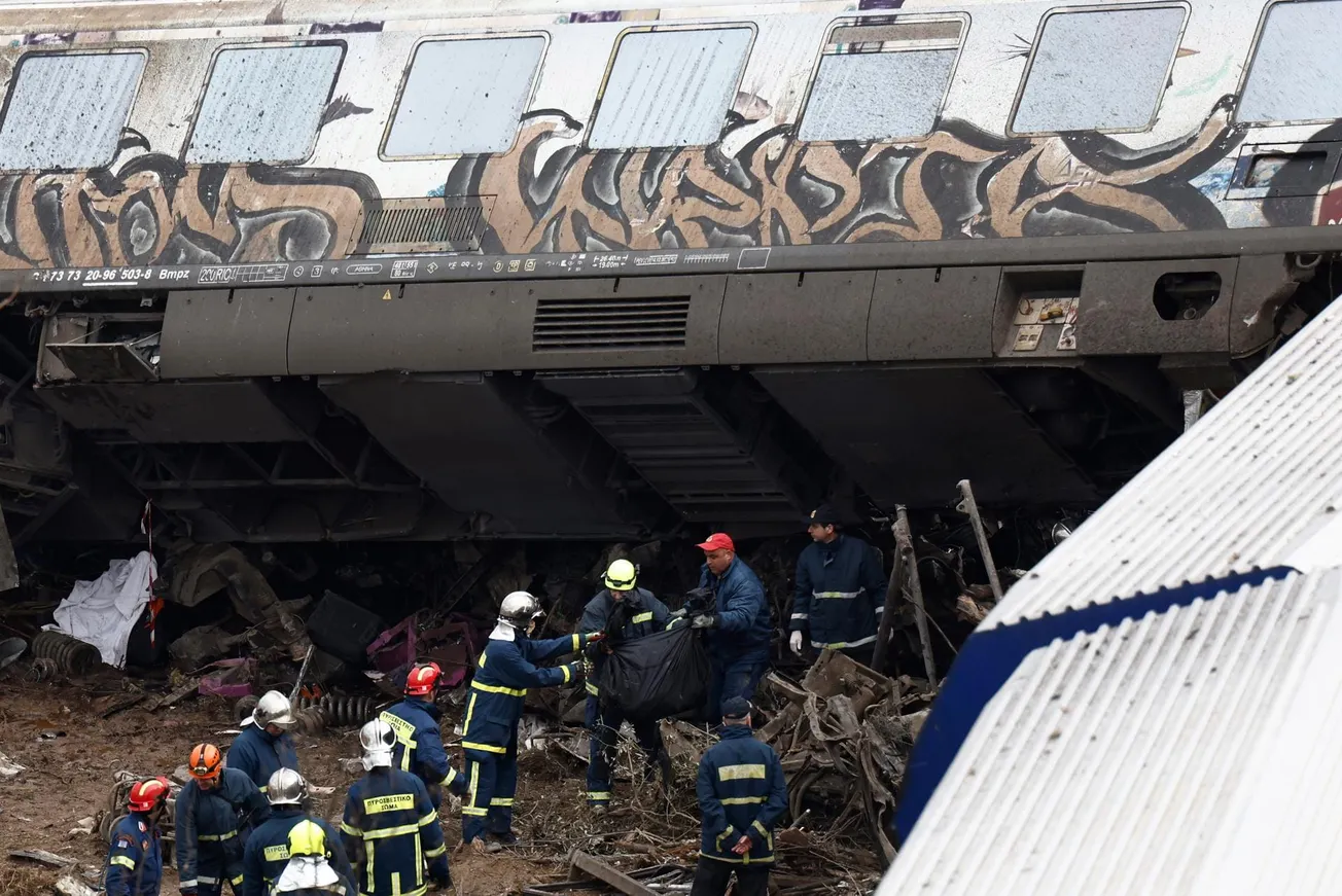 Accidente de tren en Grecia deja al menos 36 muertos