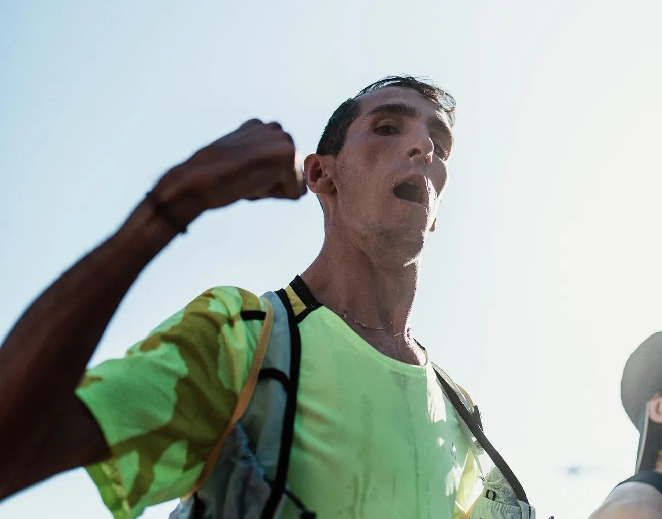Álex Roca, primer atleta en completar un maratón con 76% de parálisis.