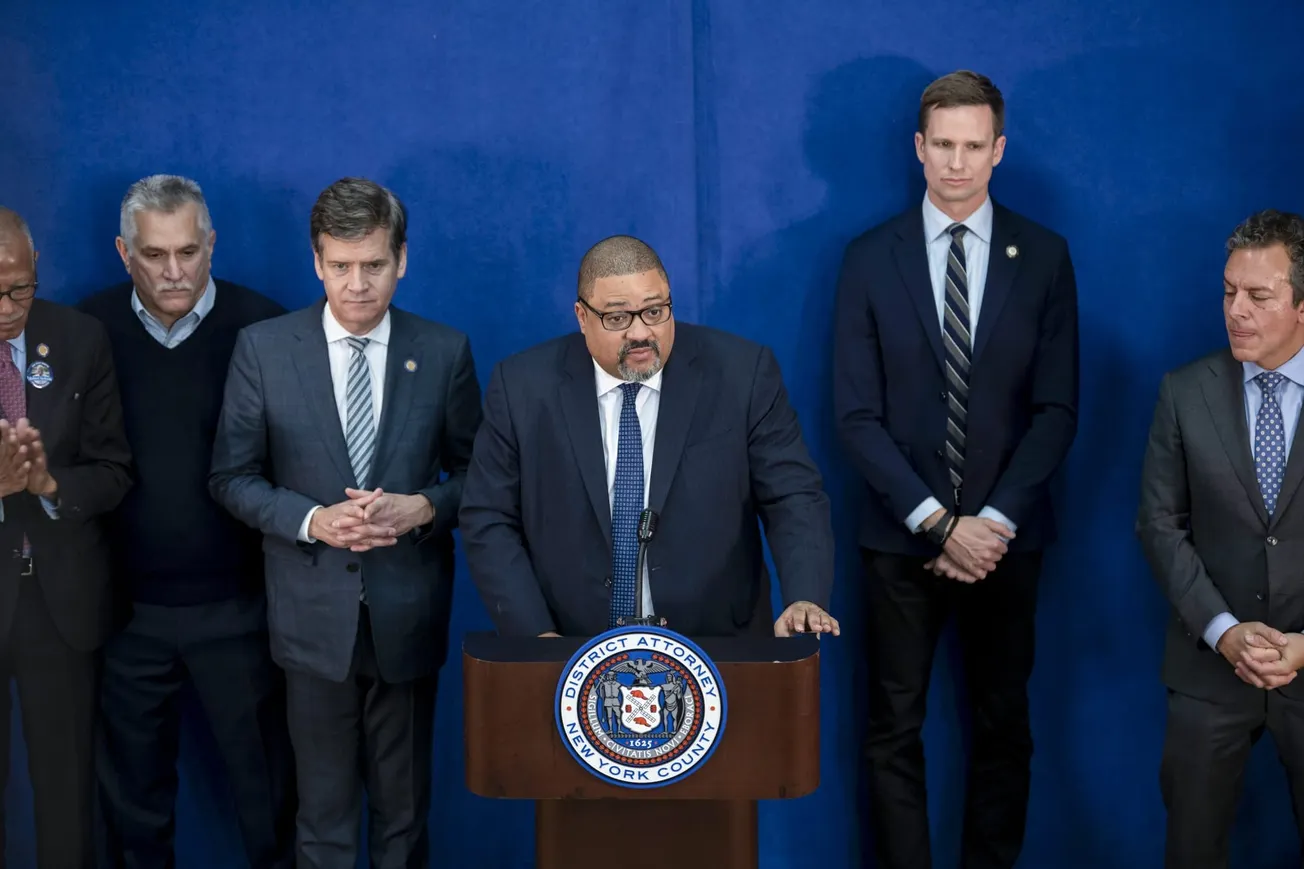 Es imprudente imputar a Trump por tecnicismos legales