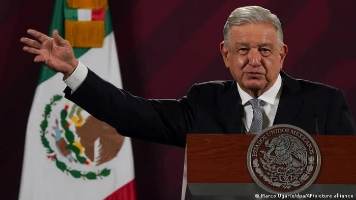 Andrés Manuel López Obrador, conflicto Ecuador