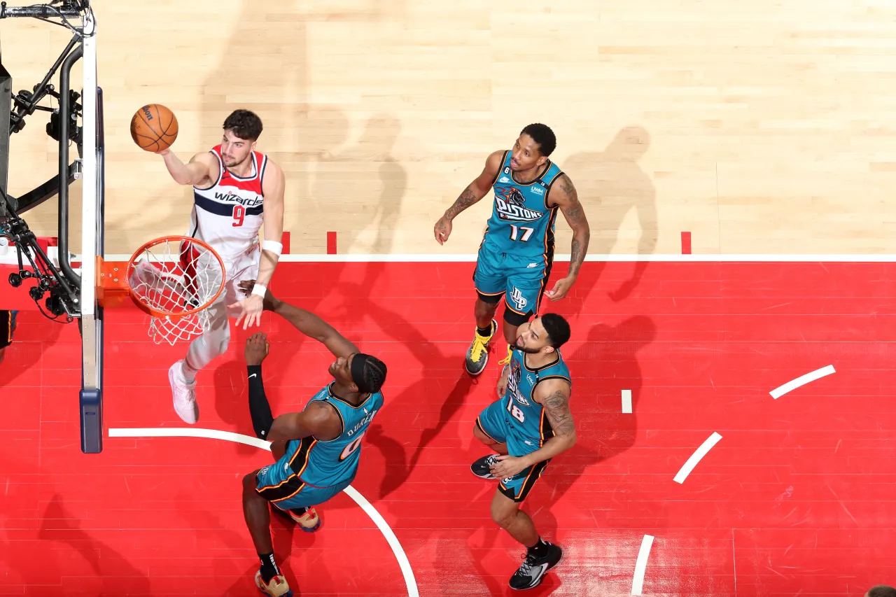 Noche Wizards en DC: música, baile, pintura y cultura latina marcaron el triunfo local