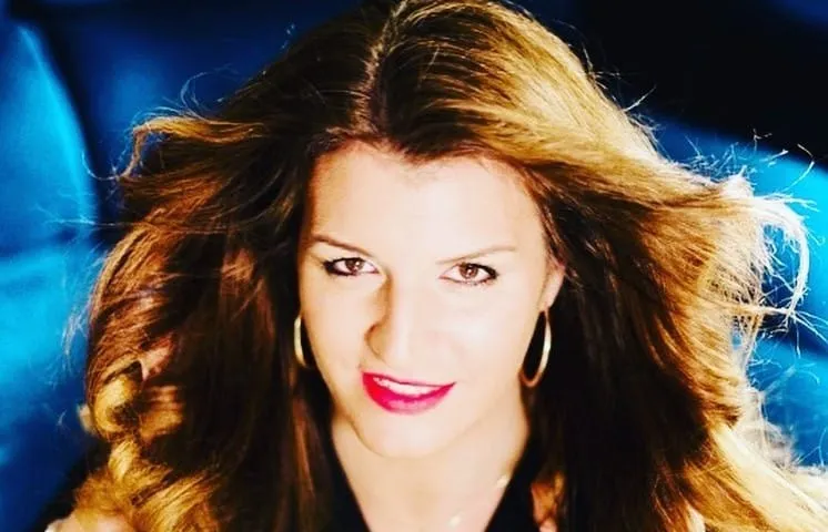 Secretaria de Estado de Francia desata polémica por salir Playboy