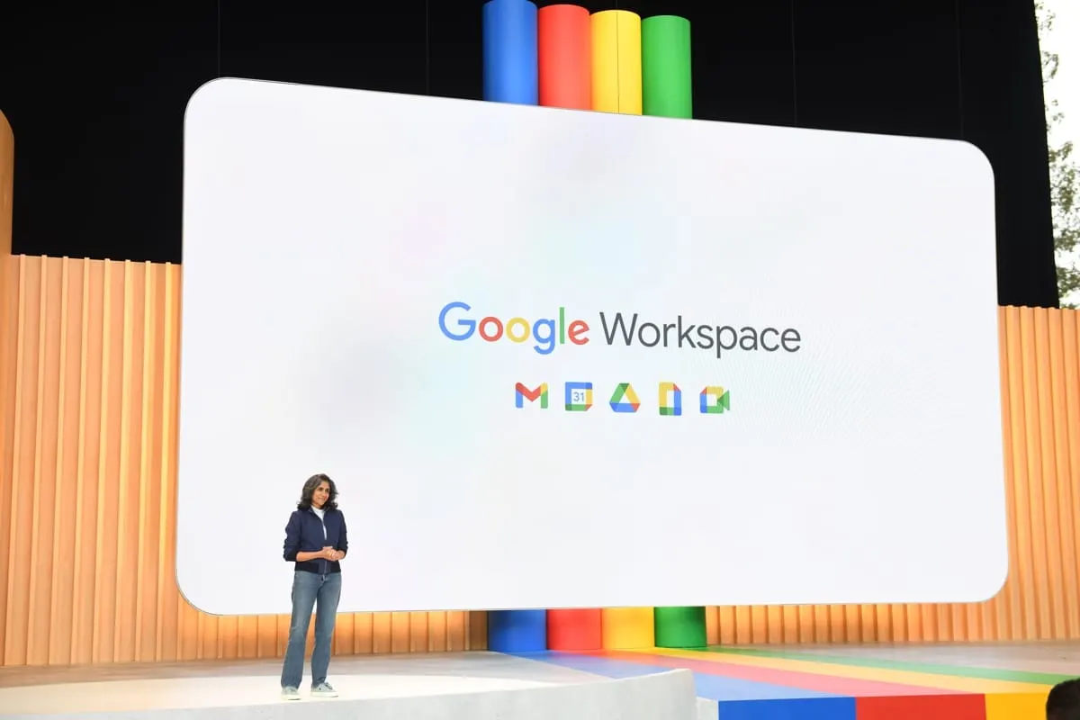 Google presenta su nuevo teléfono plegable, el Pixel Fold