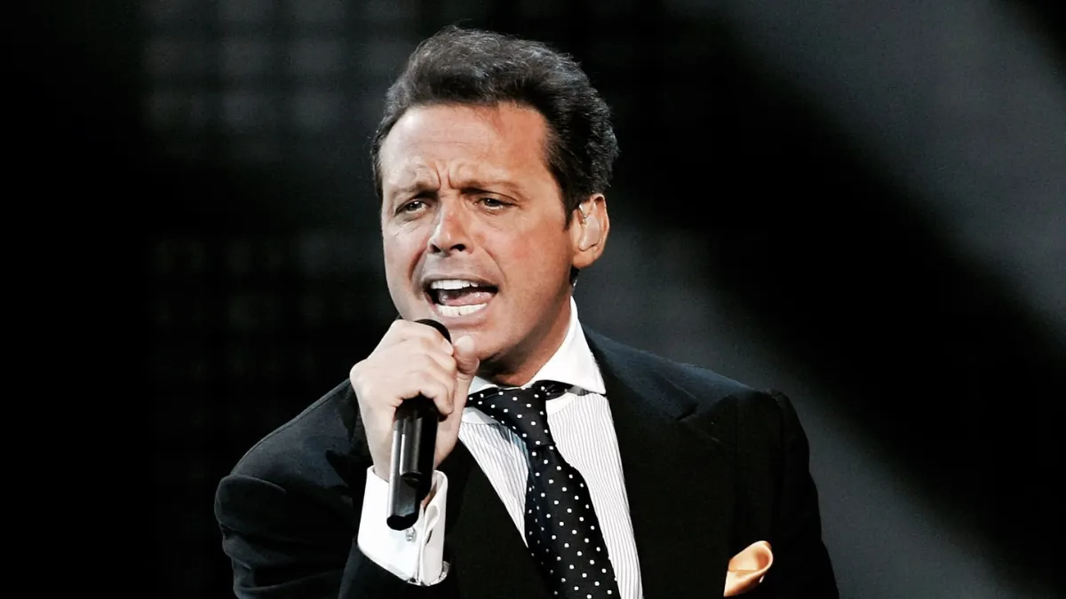 ¿El problema auditivo de Luis Miguel amenazó su carrera?