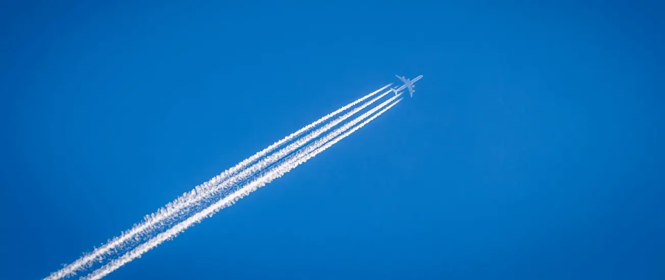 Qué sabemos sobre la teoría conspirativa de los ‘chemtrails’: preguntas y respuestas