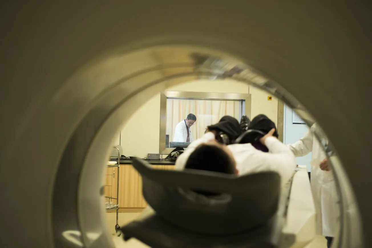 La píldora contra el cáncer de pulmón que reduce a la mitad el riesgo de muerte, según un "emocionante" estudio