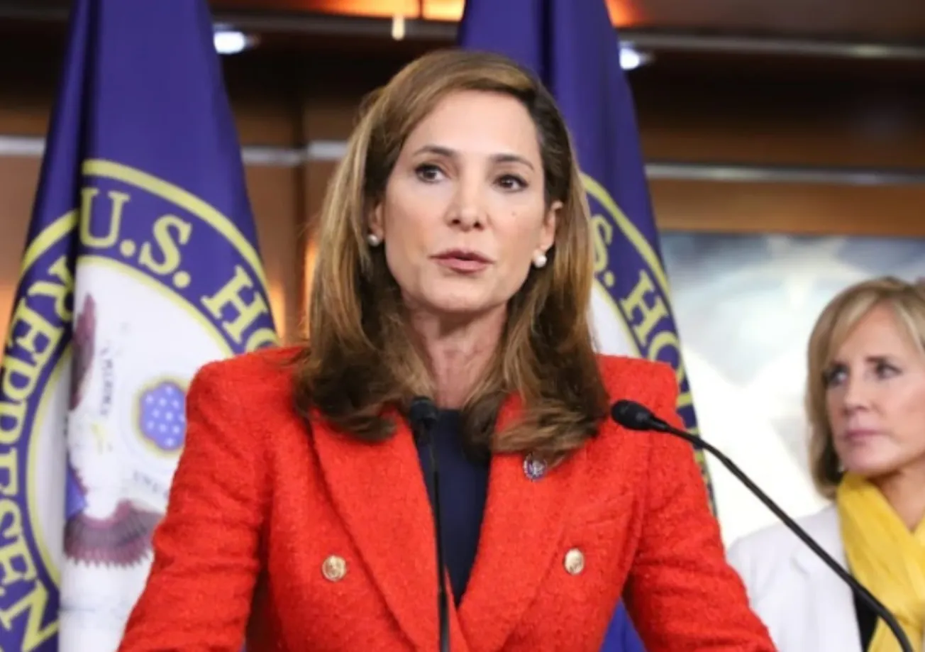 Inmigrantes venezolanos podrán tener un estatus legal permanente en EE.UU.