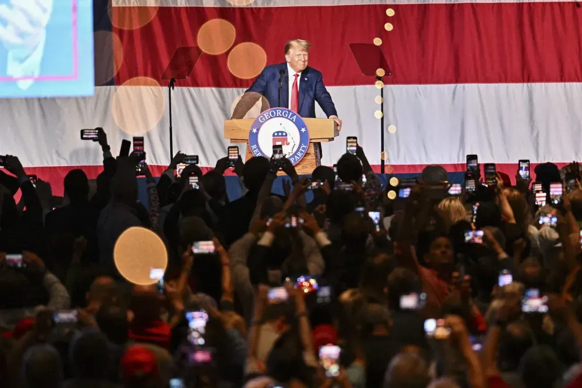 Desmentido: a Trump no lo acusan de espionaje