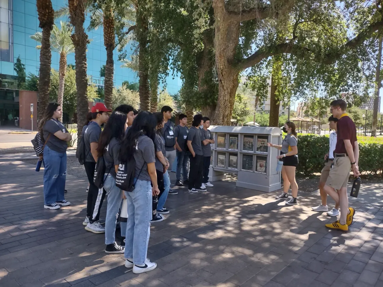 ¿Eres inmigrante, estudias en la secundaria y vives en Arizona? ¡No pierdas esta oportunidad!