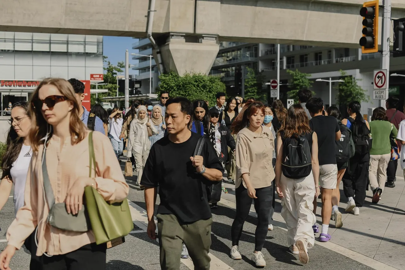 Este programa de Canadá ofrece trabajo a extranjeros en EEUU que tengan la visa H-1B