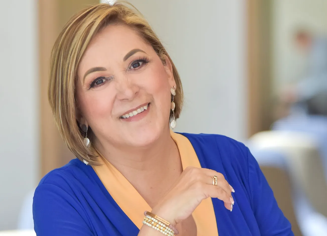 Esta colombiana pasó de ser madre a los 16 años a líder en sexología en Washington DC