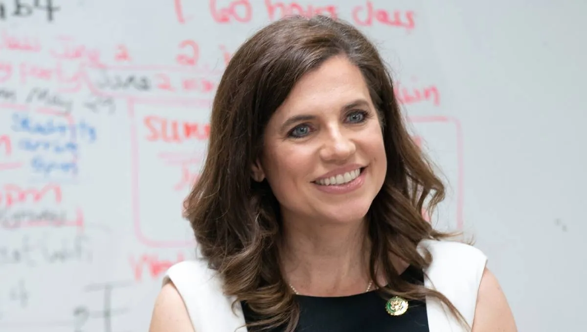 representante Nancy Mace