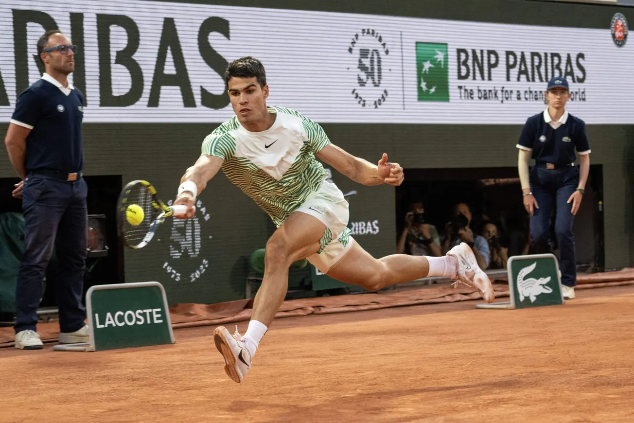 Carlos Alcaraz acaba con la hegemonía de Djokovic en Wimbledon
