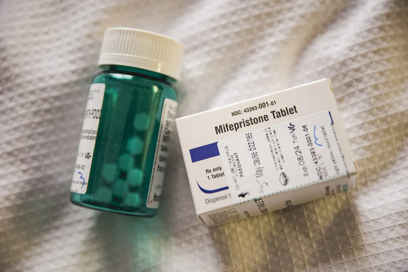 píldora abortiva mifepristone