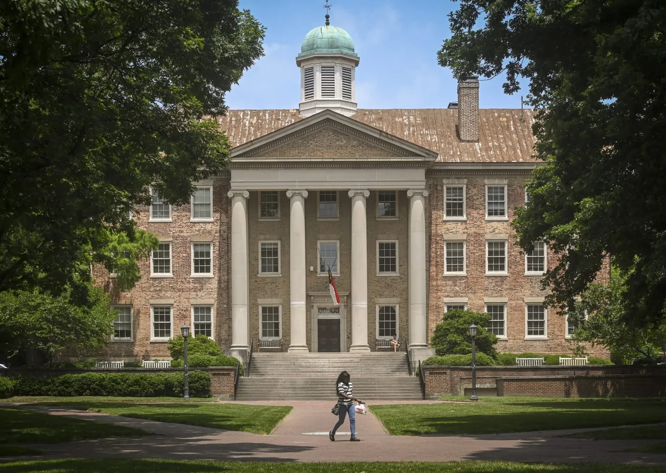 tiroteo Universidad Carolina del Norte