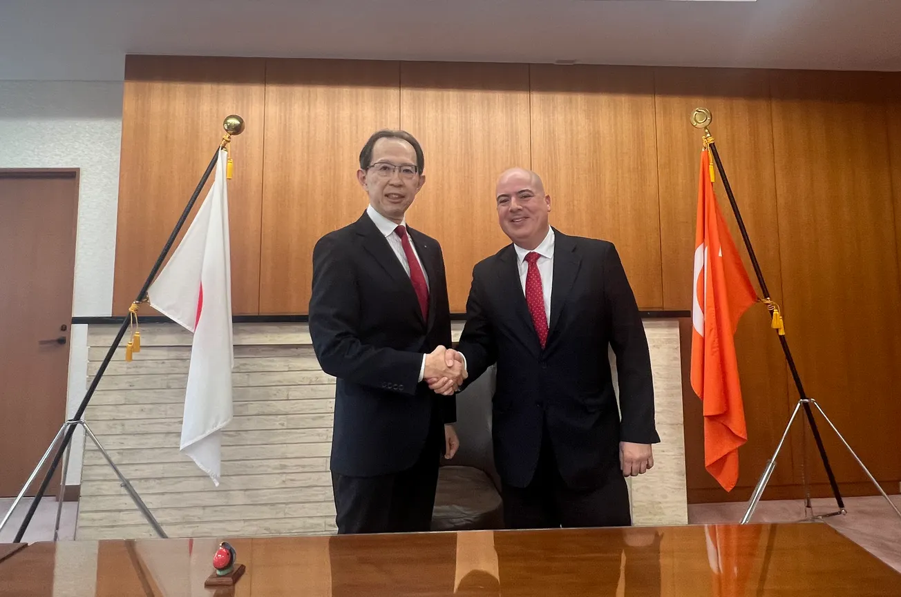 El gobernador de Fukushima invita a más turistas a que descubran su región