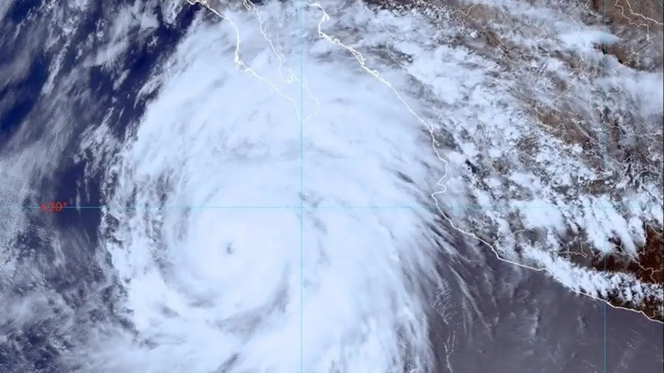 Huracán Hilary llegará a México el domingo 20 de agosto