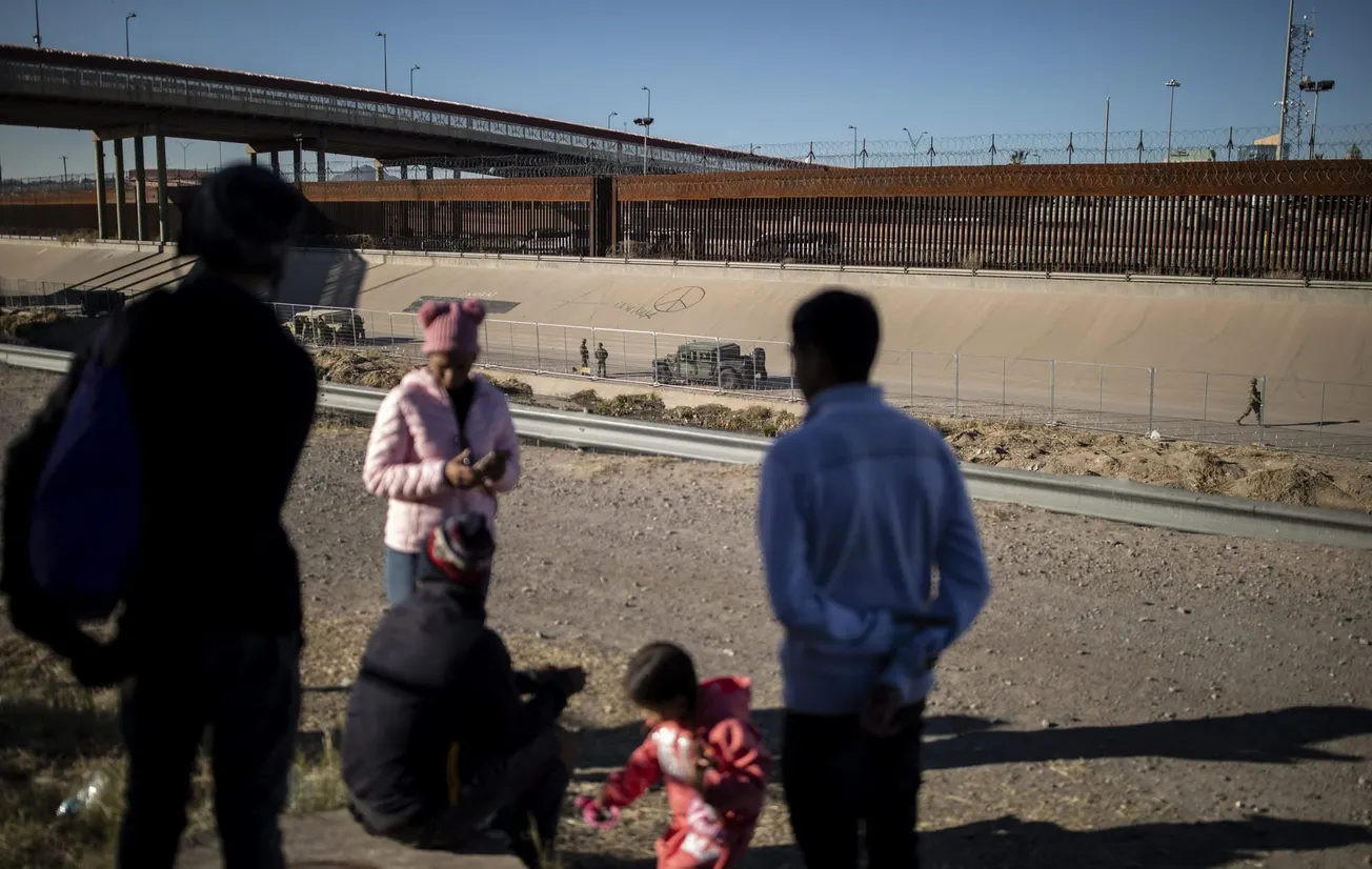 parole humanitario hispanos