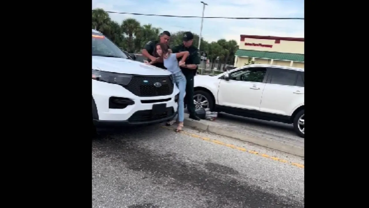 mujer arrestada en Florida