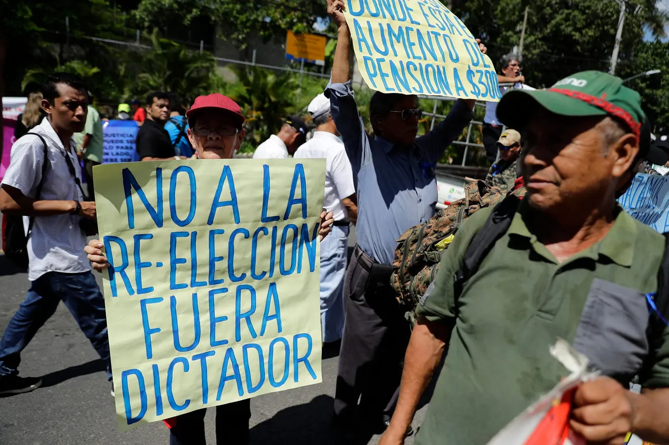 No a la Reeleción Bukele.