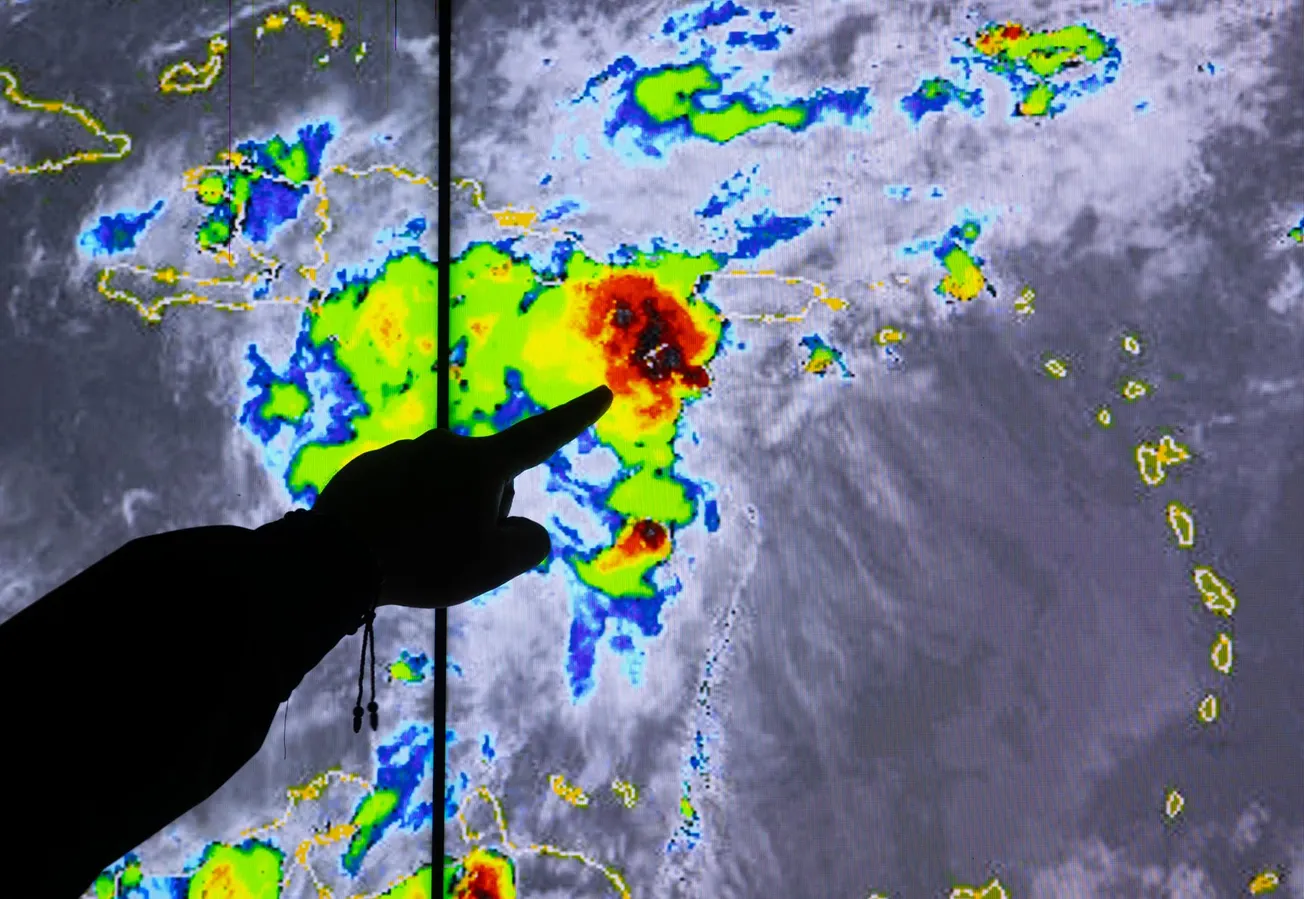 Tormenta tropical hilary