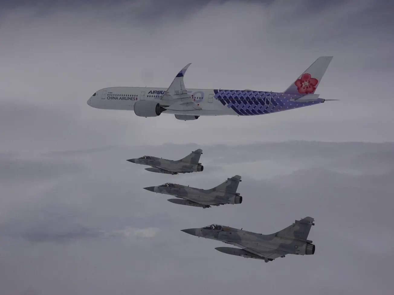 aerolíneas estadounidenses reclaman vuelos chinos