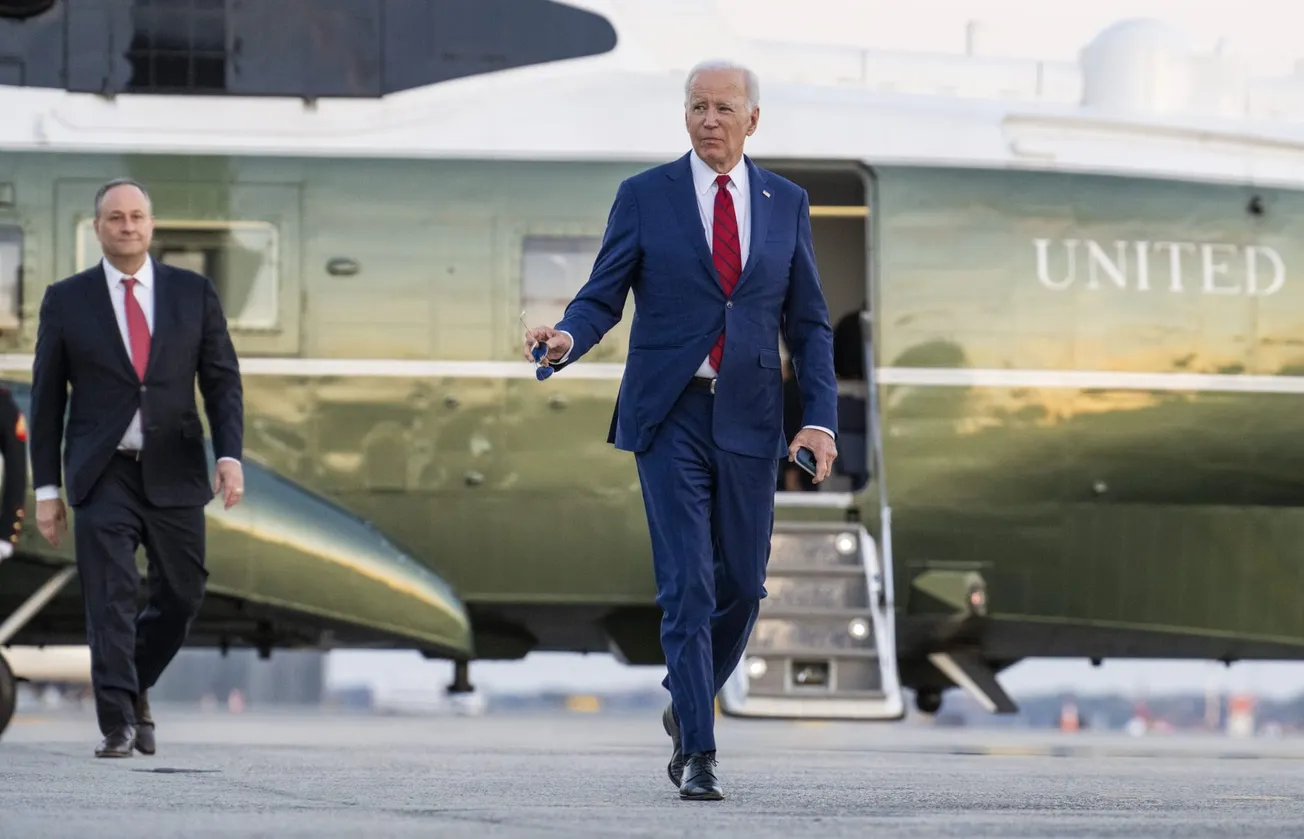correos electrónicos sobre Biden