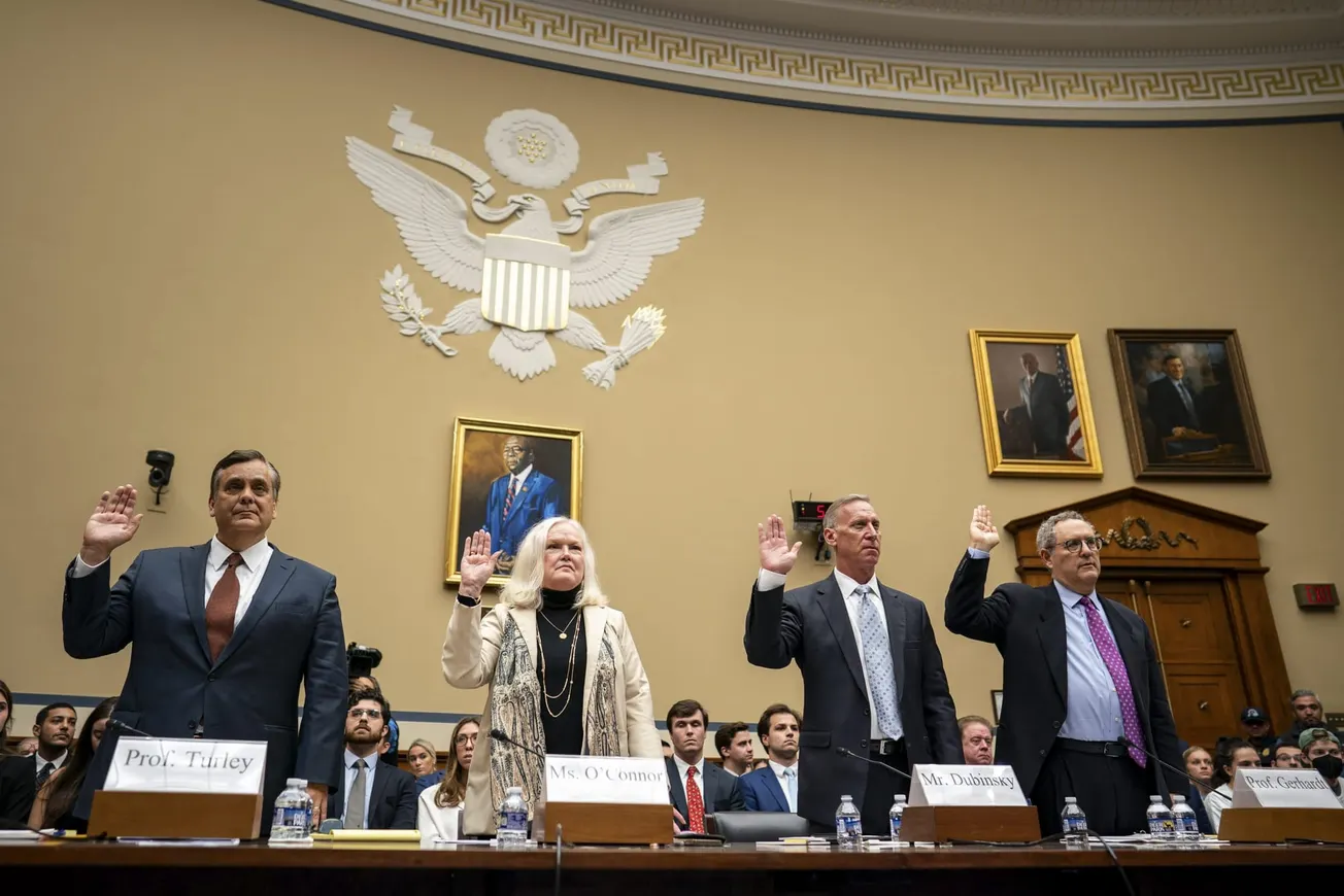 testigos del impeachment Biden