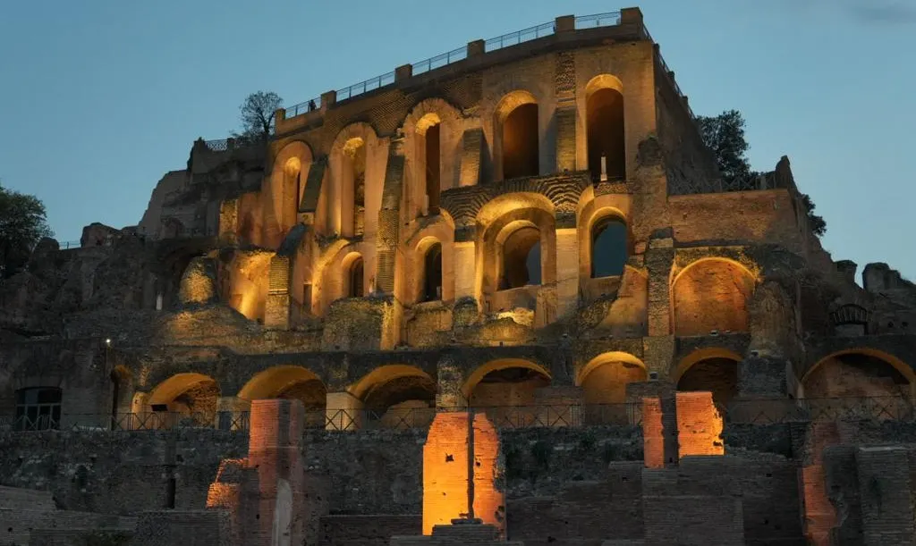 Palacio imperial en Roma es abierto tras cinco décadas