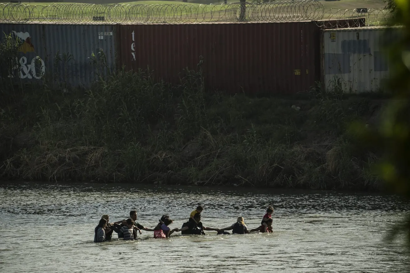 Muere niño inmigrante en Río Grande