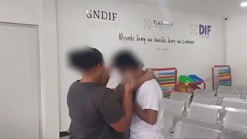 Inmigrante se lanzó de un tren en México porque uno de sus hijos no pudo subir