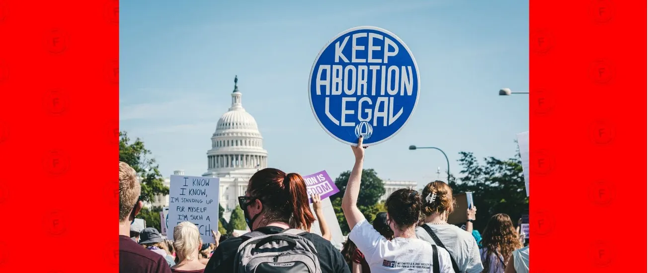 Legalización del aborto noveno mes falso