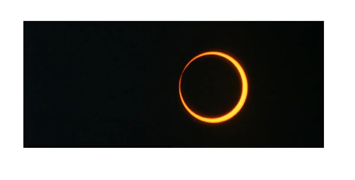 Anillo de fuego eclipse solar