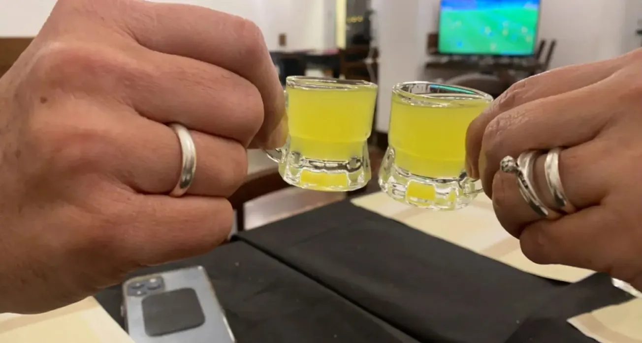 Servir alcohol en Boston es cada vez más caro por la escasez y el alto precio de las licencias