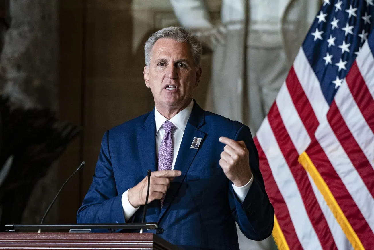 destituyen a Kevin McCarthy