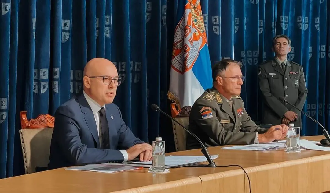 Serbia advierte de entrar a Kosovo