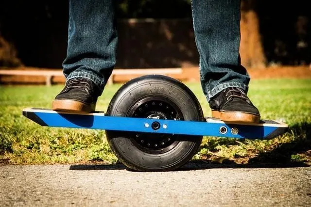 monopatines eléctricos Onewheel