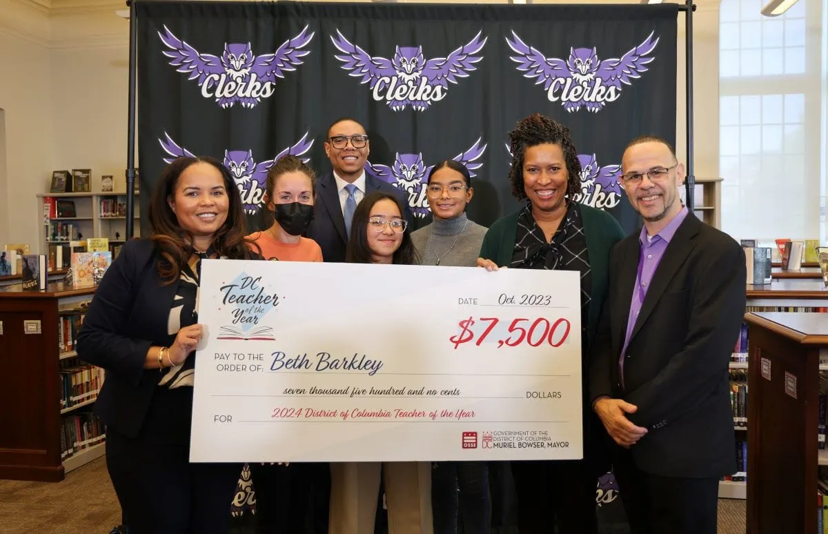 Profesora del año 2024 en DC