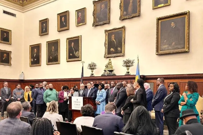 Acto de nombramiento de Kevin Bethel