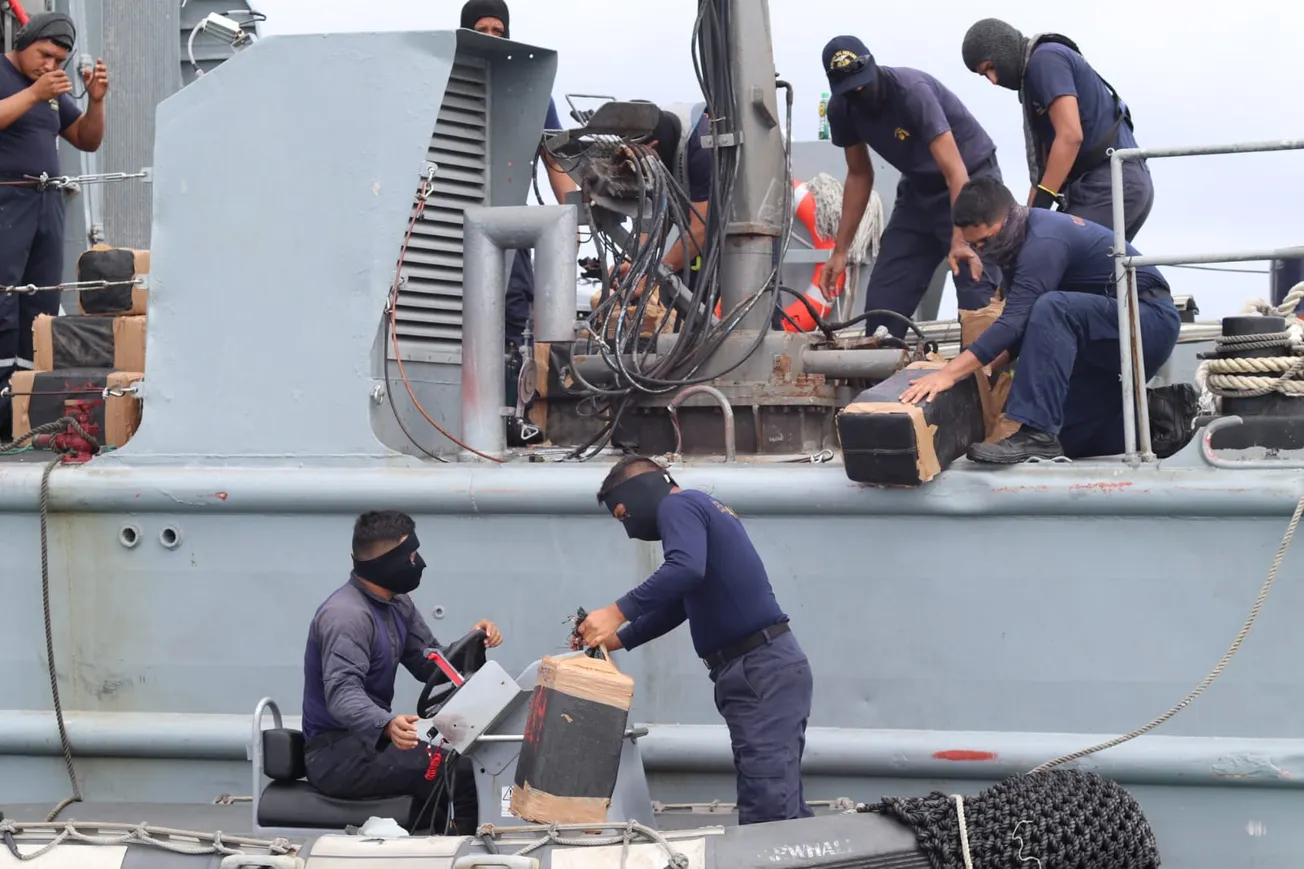 Armada ecuatoriana narcosubmarino